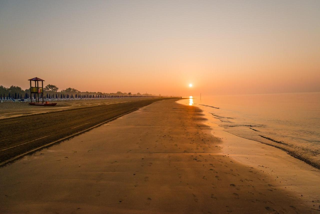 Castello Apartman Bibione Kültér fotó